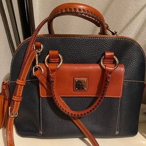 Beautiful navy Dooney & Bourke bag